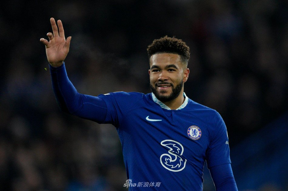 的攻防更加 的攻防更加