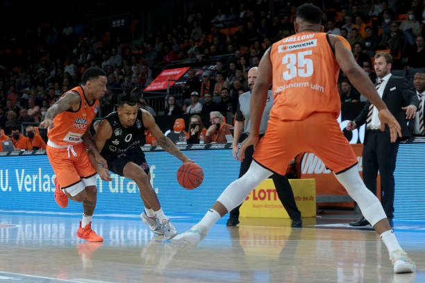 铲射破门 铲射破门