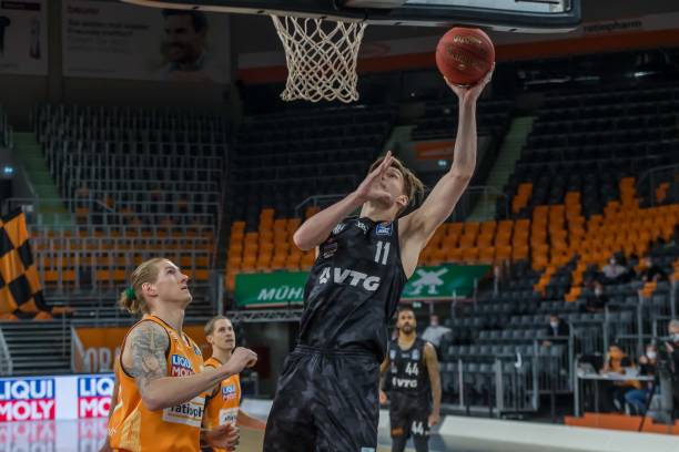 及相关机构 及相关机构